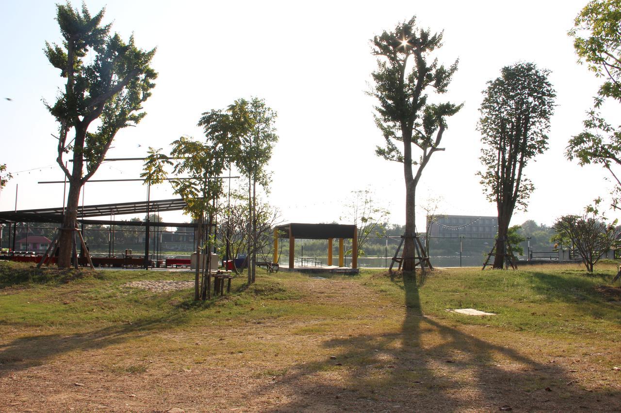 The Riverpool Resort And Spa Канчанабури Екстериор снимка