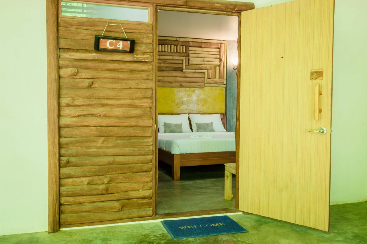 The Riverpool Resort And Spa Канчанабури Екстериор снимка