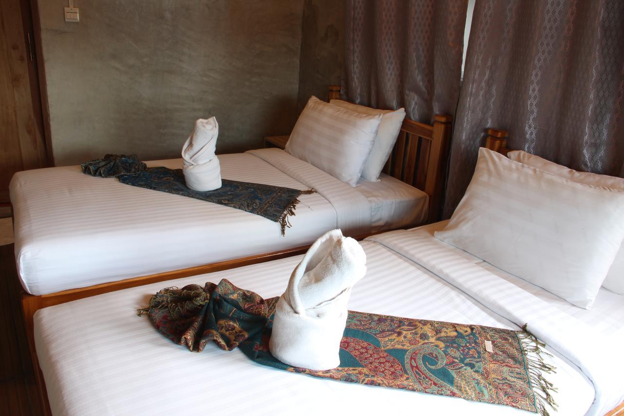 The Riverpool Resort And Spa Канчанабури Екстериор снимка