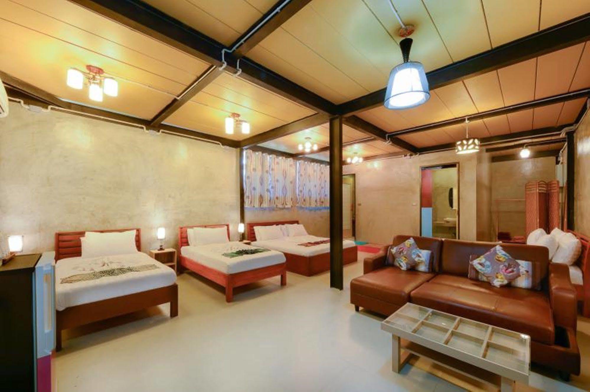 The Riverpool Resort And Spa Канчанабури Екстериор снимка